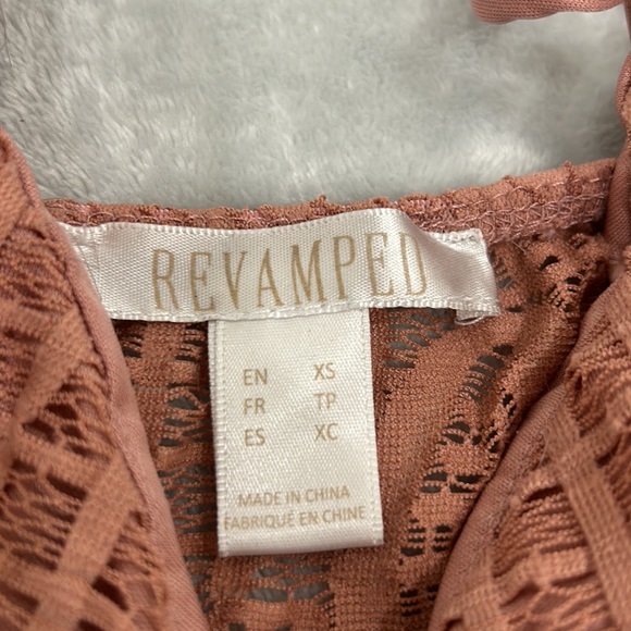 Revamped: super cute summery coral coloured top - Picture 2 of 2